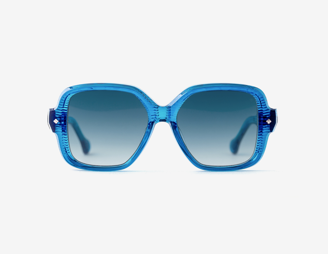 Luxury Japanese eyewear – Bellesguard Cerulean Clarity sunglasses, acetate in Cerulean Clarity, Sea Fusion lenses, Platinum plating, Filter Category 2, front view